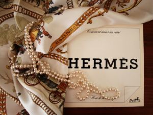 bags-beads-hermes-pearls-scarf-ladylike photos - pearl necklaces earrings bracelets.jpg